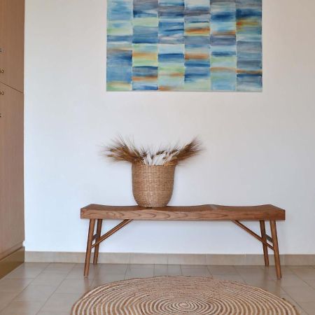 Villa Yiotevi Poros Town ภายนอก รูปภาพ
